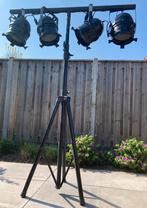 2 standaards met elk '4x American DJ LED Par 64 Plus zwart, Muziek en Instrumenten, Licht en Laser, Ophalen, Gebruikt, Licht