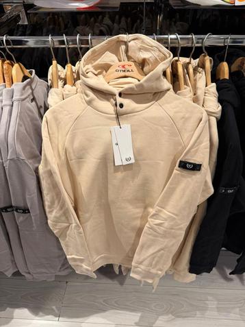 QUOTRELL TRUI €19,95 (ipv €129,95) S M L XL XXL outlet beschikbaar voor biedingen