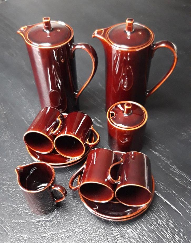 vintage  bruin koffieservies Regout Maastricht, Antiek en Kunst, Antiek | Servies compleet, Ophalen