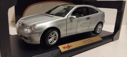 Mercedes Benz C Sportcoupe zilver Maisto metal 1:18 KRD, Hobby en Vrije tijd, Modelauto's | 1:18, Zo goed als nieuw, Auto, Maisto