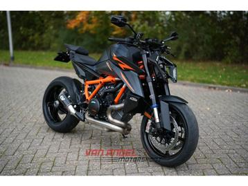 KTM 1390 Super Duke R EVO | Tech Pack | LV (bj 2024 model 20 beschikbaar voor biedingen