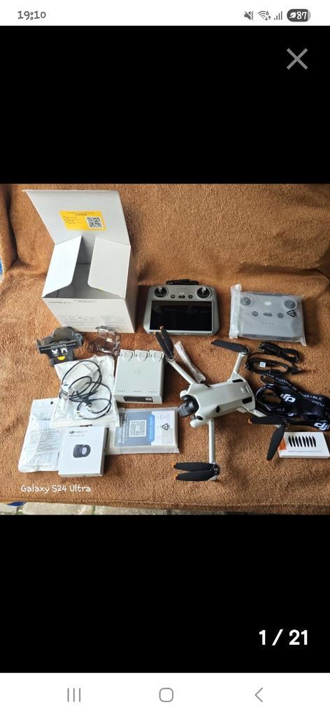 DJI Mini Pro 4 + Smart RC + Extra's - Zo goed als nieuw!, Audio, Tv en Foto, Drones, Zo goed als nieuw, Drone met camera, Ophalen of Verzenden