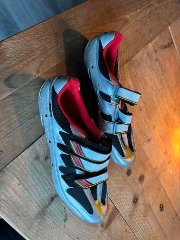 Adidas Girano (US14-EU49 1/3) beschikbaar voor biedingen