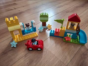 Duplo 10914. Speeltuin met hut, schommel en glijbaan beschikbaar voor biedingen