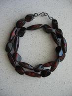 Een Beauty Glaskralen Ketting-Facet Donker Rood Vintage, Sieraden, Tassen en Uiterlijk, Antieke sieraden, Ophalen of Verzenden