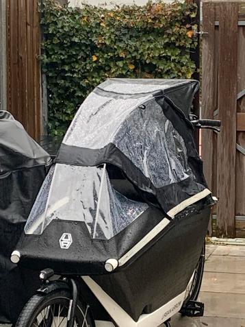 Regenhuif Urban Arrow Family beschikbaar voor biedingen