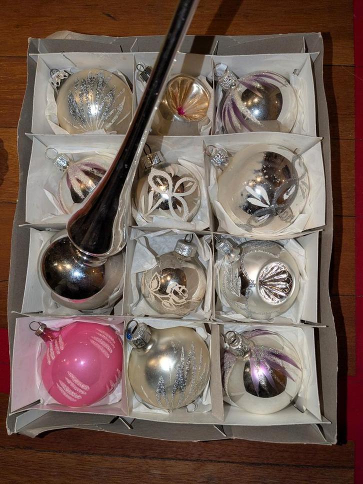 Vintage en antieke kerstballen + piek, Diversen, Kerst, Gebruikt, Ophalen