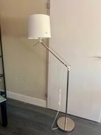IKEA SAMTID Staande Lamp met Witte Kap – Verstelbaar, Huis en Inrichting, Lampen | Vloerlampen, Ophalen, Gebruikt, Kunststof, 150 tot 200 cm