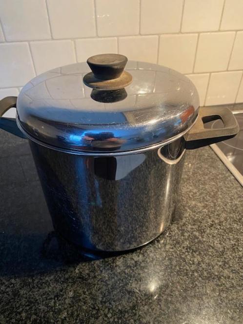 Soeppan stamppotpan grote kookpan 8 liter, Huis en Inrichting, Keuken | Potten en Pannen, Gebruikt, Kookpan of Snelkookpan, Rvs