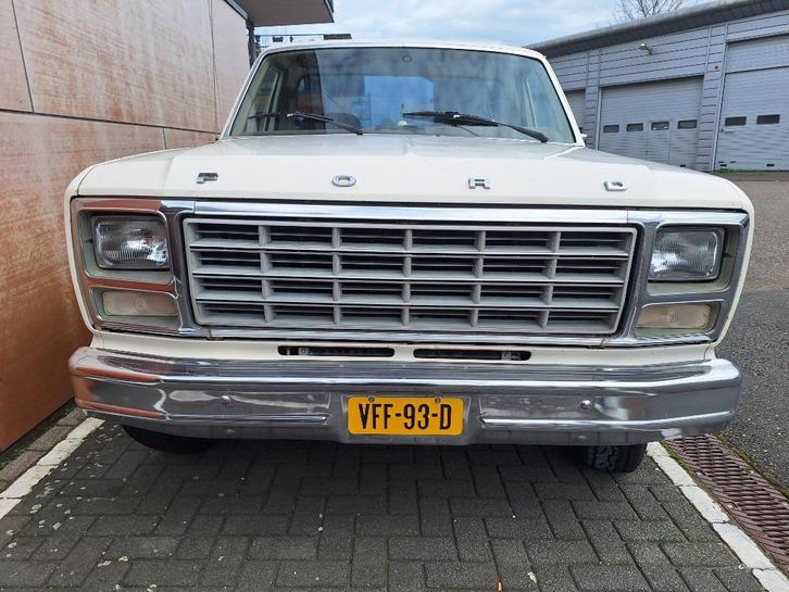 Ford F 100 Custom, Auto's, Bestelauto's, Particulier, Ford, Benzine, Automaat, Geïmporteerd, Wit, Beige, Stof, Achterwielaandrijving