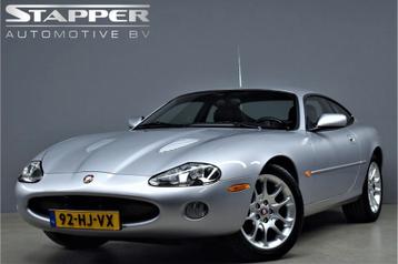 Jaguar XKR 4.0 V8 364pk Coupé Topconditie!/NL Auto/Youngtim beschikbaar voor biedingen