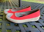 Fitflop schoenen rood met taupe kleur maat 40, Ophalen of Verzenden, Zo goed als nieuw, Rood, Instappers