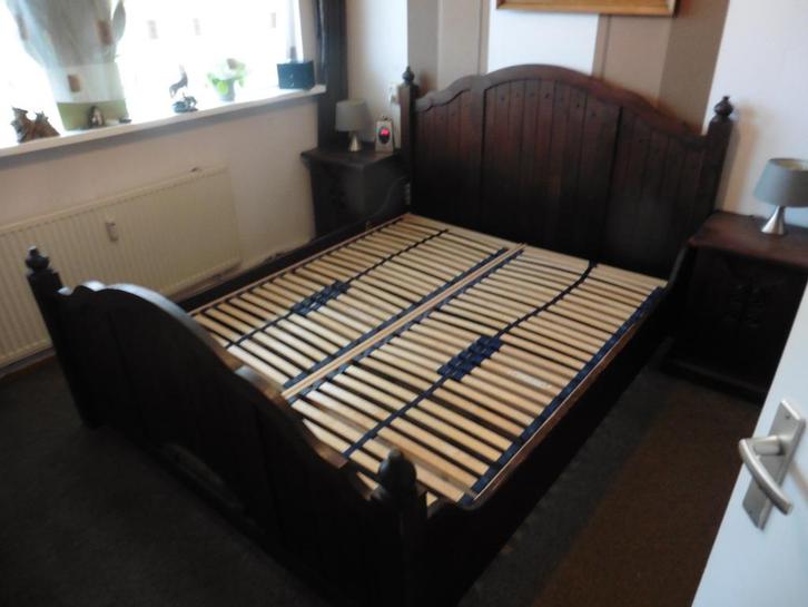 Mooi houten bed., Huis en Inrichting, Slaapkamer | Bedden, Gebruikt, Tweepersoons, 160 cm, 200 cm, Hout, Bruin, Ophalen
