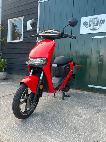 Praktische nieuwe 100% elektrische Super Soco! Slechts 370km beschikbaar voor biedingen