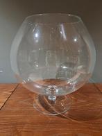 Glazen vaas op voet 31cm hoog, Huis en Inrichting, Glas, Ophalen of Verzenden, Zo goed als nieuw