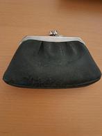 Te koop een antiek beursje met inhoud, Antiek en Kunst, Antiek | Kleding en Accessoires, Ophalen of Verzenden, Dames, Onbekend