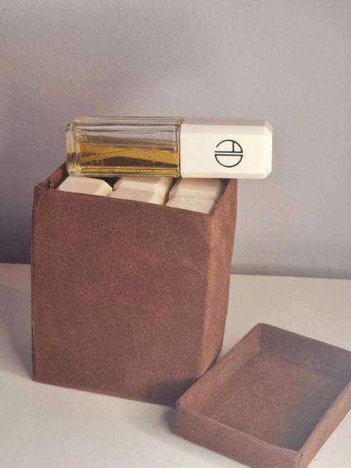 Zeldzaam Alain Delon Le Temps D'Aimer parfum, Verzamelen, Parfumverzamelingen, Zo goed als nieuw, Miniatuur, Ophalen of Verzenden