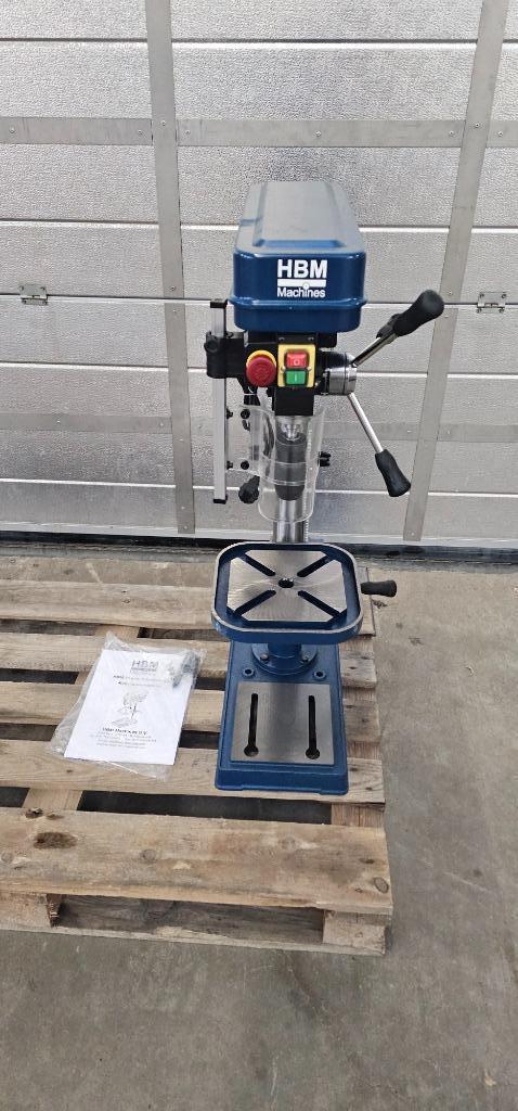 HBM 16 mm Kolomboormachine - 230 Volt, Doe-het-zelf en Verbouw, Gereedschap | Boormachines, Zo goed als nieuw, Kolomboormachine