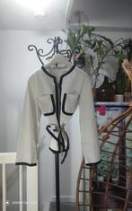 Valentino Elegante witte jas met marineblauwe details, Maat 38/40 (M), Red Valentino, Wit, Ophalen of Verzenden