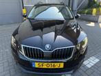 Skoda Octavia Combi 1.0 TSI Greentech Ambition Business*NAVI, Gebruikt, Zwart, Origineel Nederlands, Handgeschakeld