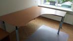 Hoekbureau, Ophalen, In hoogte verstelbaar, Zo goed als nieuw, Bureau