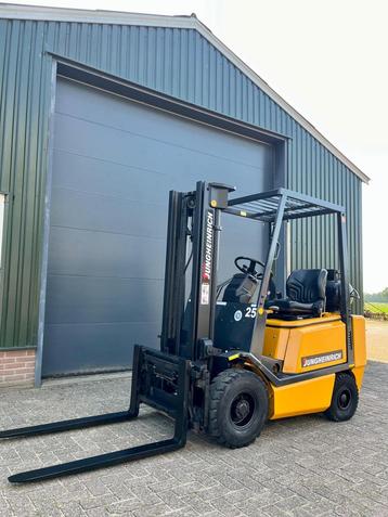 Jungheinrich 2.5 ton - optisch en technisch TOP !!! beschikbaar voor biedingen