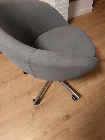 Ikea BESTÅ BURS tafel met stoel - afbeelding 10