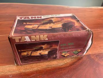 Oude Speelgoed Tank van Blik - ME-835 beschikbaar voor biedingen