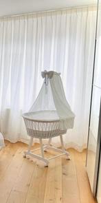 Mooie rotan wieg met bekleding en matras, Ophalen of Verzenden, Zo goed als nieuw, Wieg
