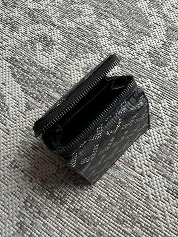 Portemonnee met Goyard-stijl patroon (niet origineel) beschikbaar voor biedingen