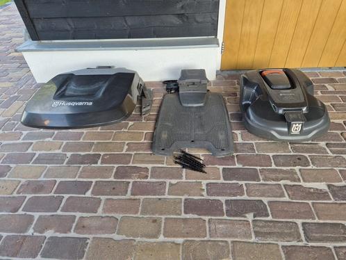 Robotmaaier Husqvarna Automower 315, Tuin en Terras, Robotmaaiers, Zo goed als nieuw, 20 tot 25 cm, Ophalen