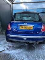 Mini 1.6 16V Cooper 2004 Blauw Chili, Auto's, Voorwielaandrijving, 15 km/l, Zwart, 4 cilinders