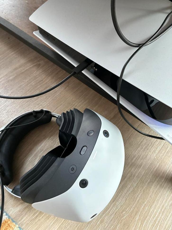Playstation VR2 (PSVR2) Bril, Controllers, originele doos, Spelcomputers en Games, Virtual Reality, Gebruikt, Sony PlayStation