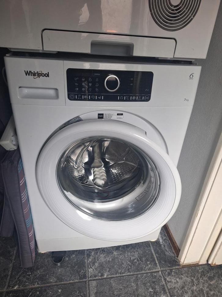 Whirlpool Wasmachine - Defect - 4 jaar oud, Witgoed en Apparatuur, Wasmachines, 85 tot 90 cm, 1600 toeren of meer, Ophalen