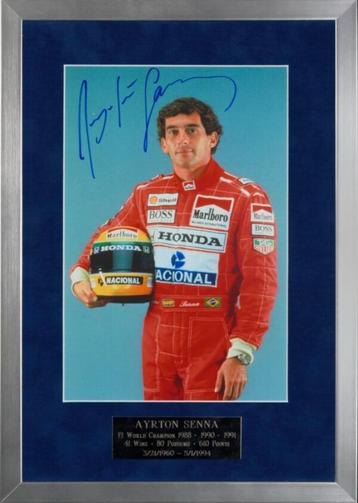 F1 kampioen Ayrton Senna foto met handtekening > zie foto's beschikbaar voor biedingen