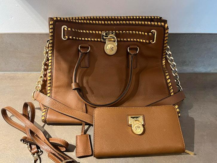 Michael Kors Handtas met Portemonnee - Bruin, Sieraden, Tassen en Uiterlijk, Tassen | Damestassen, Zo goed als nieuw, Handtas