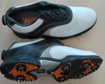 Golf schoenen 1 keer gedragen zie omschrijving  beschikbaar voor biedingen