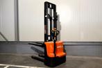 DUTCH-LIFT 1500 Kg Elektrische Stapelaar / stapelaars, 1000 tot 2000 kg, Ophalen, Elektrisch, Stapelaar