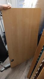 Bureau lichte houtkleur met zilvergrijze poten – 150x80 cm, Ophalen, Gebruikt