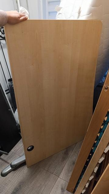 Bureau lichte houtkleur met zilvergrijze poten – 150x80 cm beschikbaar voor biedingen