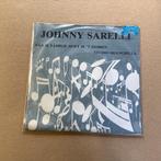 Johnny Sarelli. Vinyl single. Van je familie moet je ‘t he.., Ophalen of Verzenden