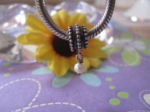 Pandora DANGLE bedel 790132P = oxi + zoetwater PAREL (tje), Sieraden, Tassen en Uiterlijk, Bedels, Zo goed als nieuw, Pandora
