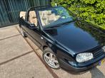 Mooie Golf 3.5 Cabrio Nieuwe dak en APK bj 2000 zwart, Auto's, Voorwielaandrijving, Beige, 4 cilinders, Cabriolet