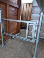 Te koop poetsplaats paarden, tevens opvoelbox, Ophalen, Nieuw