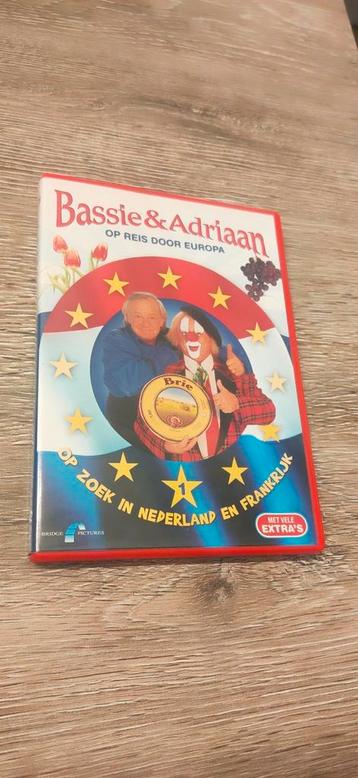 DvD - Bassie & Adriaan 1 Op Zoek In Nederland En Frankrijk  beschikbaar voor biedingen