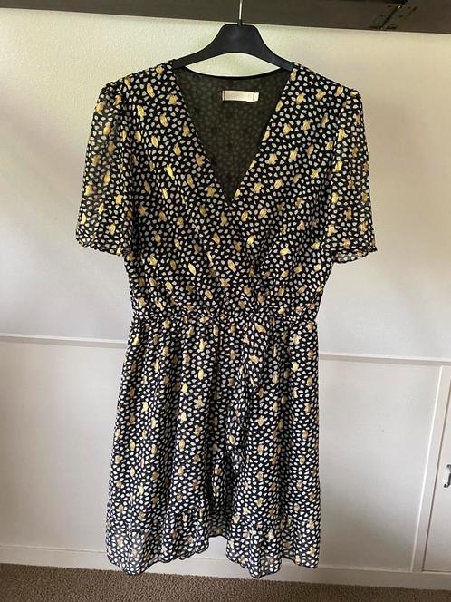 Leuke zomerse jurk met gouden accenten, maat M, Kleding | Dames, Jurken, Zo goed als nieuw, Maat 38/40 (M), Overige kleuren, Boven de knie