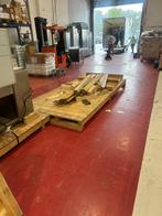 Gratis 4 grote pallets af te halen in Amsterdam West, Doe-het-zelf en Verbouw, Hout en Planken, Ophalen, Gebruikt, Overige houtsoorten