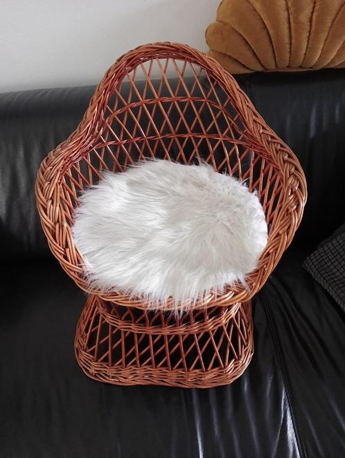 Rieten kinderstoel, Kinderen en Baby's, Kinderkamer | Tafels en Stoelen, Gebruikt, Stoel(en), Ophalen