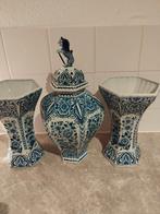 Delfts Blauw Kaststel met Dekselvaas en Vazen, Ophalen