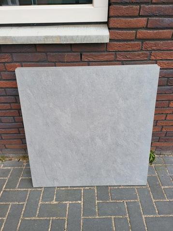 Tegel 90x90 2cm dik (NOG 2 STUKS)